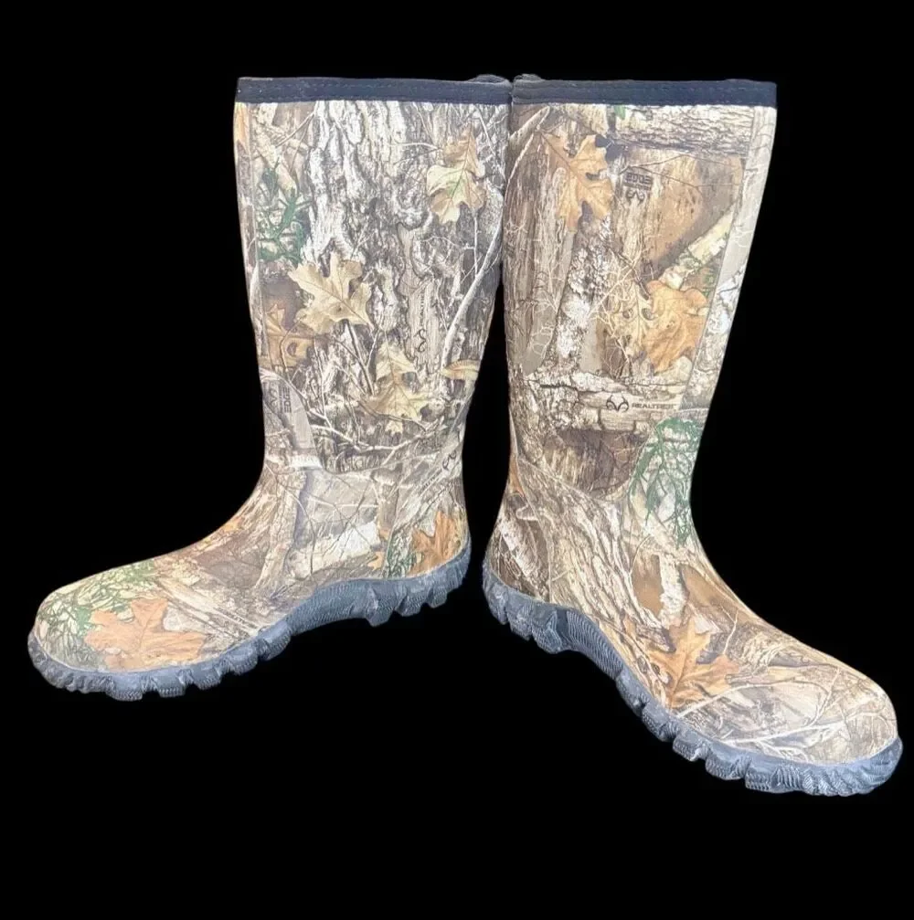 Magellan Outdoors Camo Rubber Boots Sz.11 Hunting Heavy-Duty Outdoors